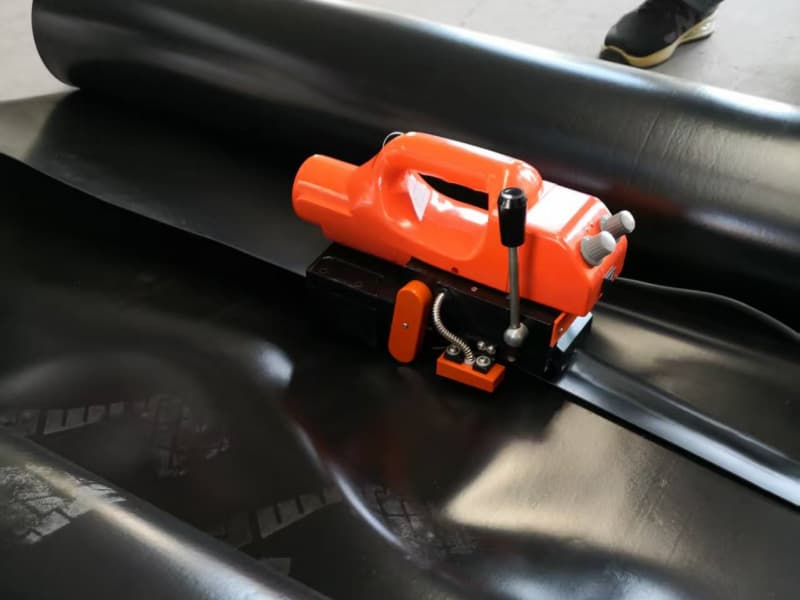 Soldadora de impermeabilização – Apresentação da máquina e da embalagem